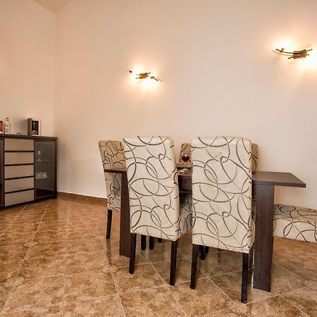 Apartment Sun Village Goran Herceg Novi Rum bild