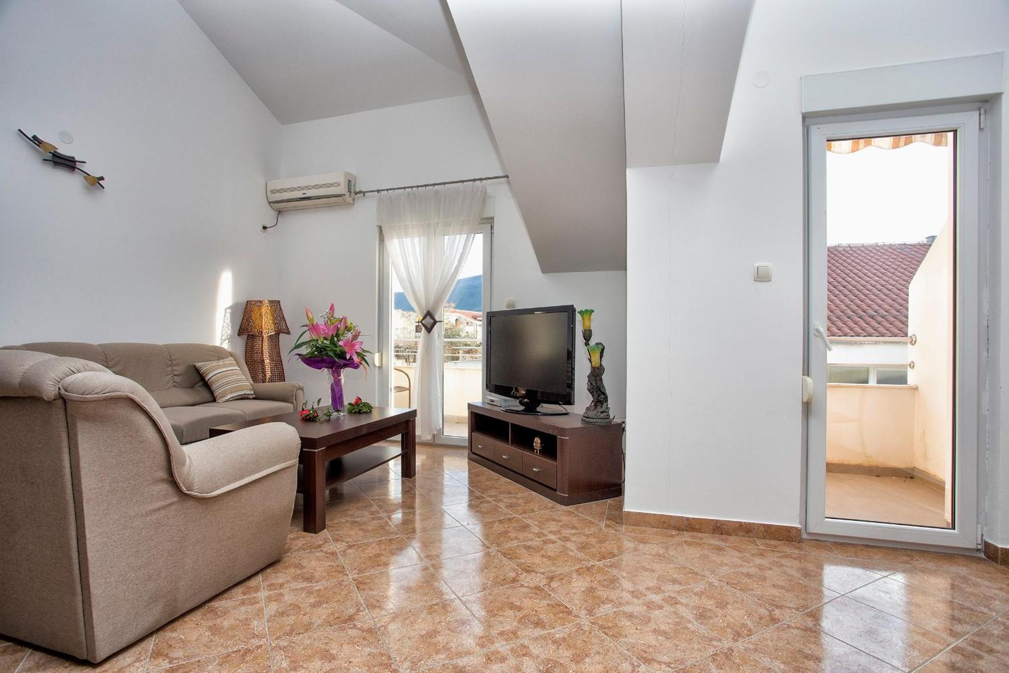 Apartment Sun Village Goran Herceg Novi Rum bild