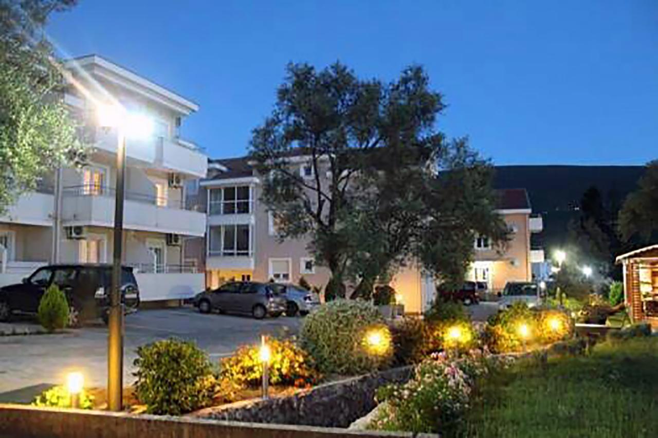 Apartment Sun Village Goran Herceg Novi Exteriör bild
