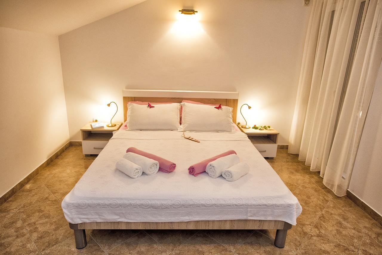 Apartment Sun Village Goran Herceg Novi Exteriör bild