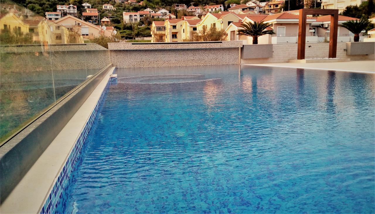 Apartment Sun Village Goran Herceg Novi Exteriör bild